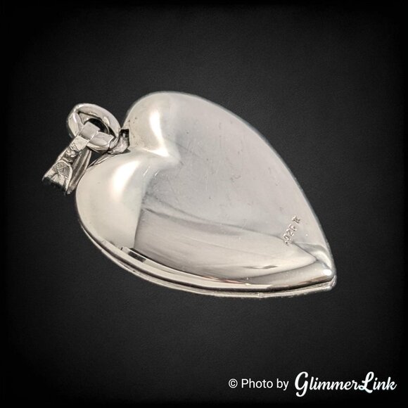Vintage Sterling Silver LOVE Heart Locket Pendant - Picture 8 of 10